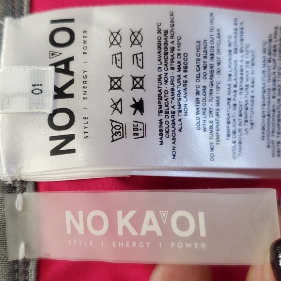 No Ka’ Oi scallop trim sports bra Size S - Picture 8 of 11